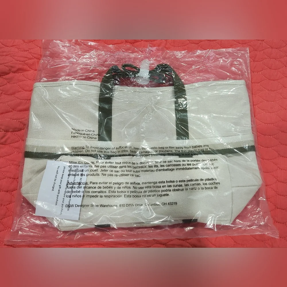 DSW Stylish Ivory/Cream Tote Bag with Olive Straps